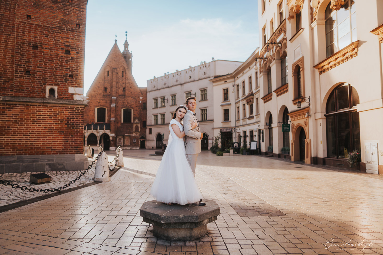 para mloda obraz_3-2894982b7tbyunu8ygy.jpg