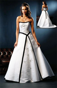 biała suknia ślubna z czarnymi wstawkami
