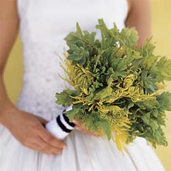 Bukiecik z kwiatów na ślub