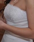 Suknia ślubna KRYSZTAŁKI SWAROVSKIEGO!!!! Piękna suknia ślubna!!!! kolor: biały rozmiar: 38
