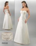 Suknia ślubna Niezwykle elegancka suknia ślubna VENUS BRIDAL w idealnym stanie + dodatki kolor: snieżnobiały rozmiar: 34/36