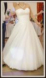 Suknia ślubna Piękna i niepowtarzalna suknia ślubna + Gratisy !!! kolor: biały rozmiar: 34-38