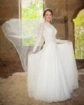 Suknia ślubna Przepiękna suknia ślubna kolor: śmietankowej bieli 