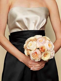 Różany bukiet ślubny
