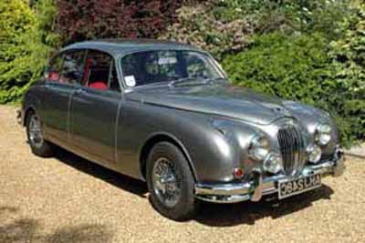 Wiekowe auto na ślub - Jaguar