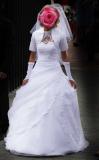 Suknia ślubna OKAZJA Suknia Ślubna - ładna i tanio kolor: biała rozmiar: 38-40