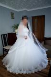 Suknia ślubna Piękna suknia ślubna 42/44 kolor: Biały  rozmiar: 42/44