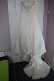 Suknia ślubna Piękna suknia ślubna kolor: Ivory (kość sloniowa) rozmiar: 38 - 44