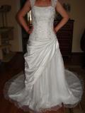 Suknia ślubna piekna suknia slubna w kolorze bialym roz 36-38 kolor: biala rozmiar: 36-38
