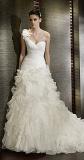 Suknia ślubna Piękna suknia w stylu hiszpańskim kolor: biel naturalna rozmiar: 36