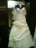 Suknia ślubna przepiękna suknia ślubna z krzyształkami kolor: ecru rozmiar: 36-38