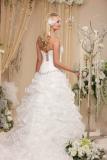 Suknia ślubna Śliczna suknia ślubna kolor: Biała rozmiar: 34-36