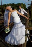 Suknia ślubna sprzedam piękną suknię kolor: biała rozmiar: 38-40