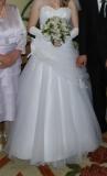 Suknia ślubna Sprzedam śliczną suknie ślubna Ms Moda kolor: biel rozmiar: 36-38