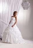 Suknia ślubna Sprzedam suknie ślubną  kolor: Biały rozmiar: 34-38