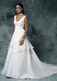 Suknia ślubna SPRZEDAM Suknie Ślubną kolor: Biały rozmiar: 36