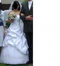 Suknia ślubna SPRZEDAM SUKNIĘ ŚLUBNĄ kolor: biały rozmiar: 36