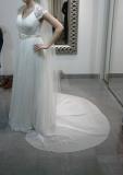 Suknia ślubna Sprzedam suknię ślubną kolor: perłowa biel rozmiar: 40