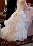 Suknia ślubna Sprzedam zjawiskową suknię ślubną kolor: śmietankowy rozmiar: 36-40