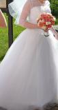 Suknia ślubna suknia ślubna, halka i bolerko kolor: biała rozmiar: 36-40