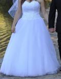 Suknia ślubna Suknia ślubna  kolor: Biały  rozmiar: 42-44