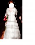 Suknia ślubna suknia ślubna rozm.36-38+dodatki:bolerko,b uty,welon itd kolor: ecru rozmiar: 36-38