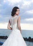 Suknia ślubna Suknia Ślubna z kolekcji Sincerity 2014, model 3771 kolor: biały rozmiar: 38/40