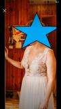 Suknia ślubna Sprzedam suknię ślubną 38/38 Agnieszki Światły, 162+8 cm, stan bardzo dobry kolor: biały/kremowy/cielista góra pod koronką rozmiar: 36/38